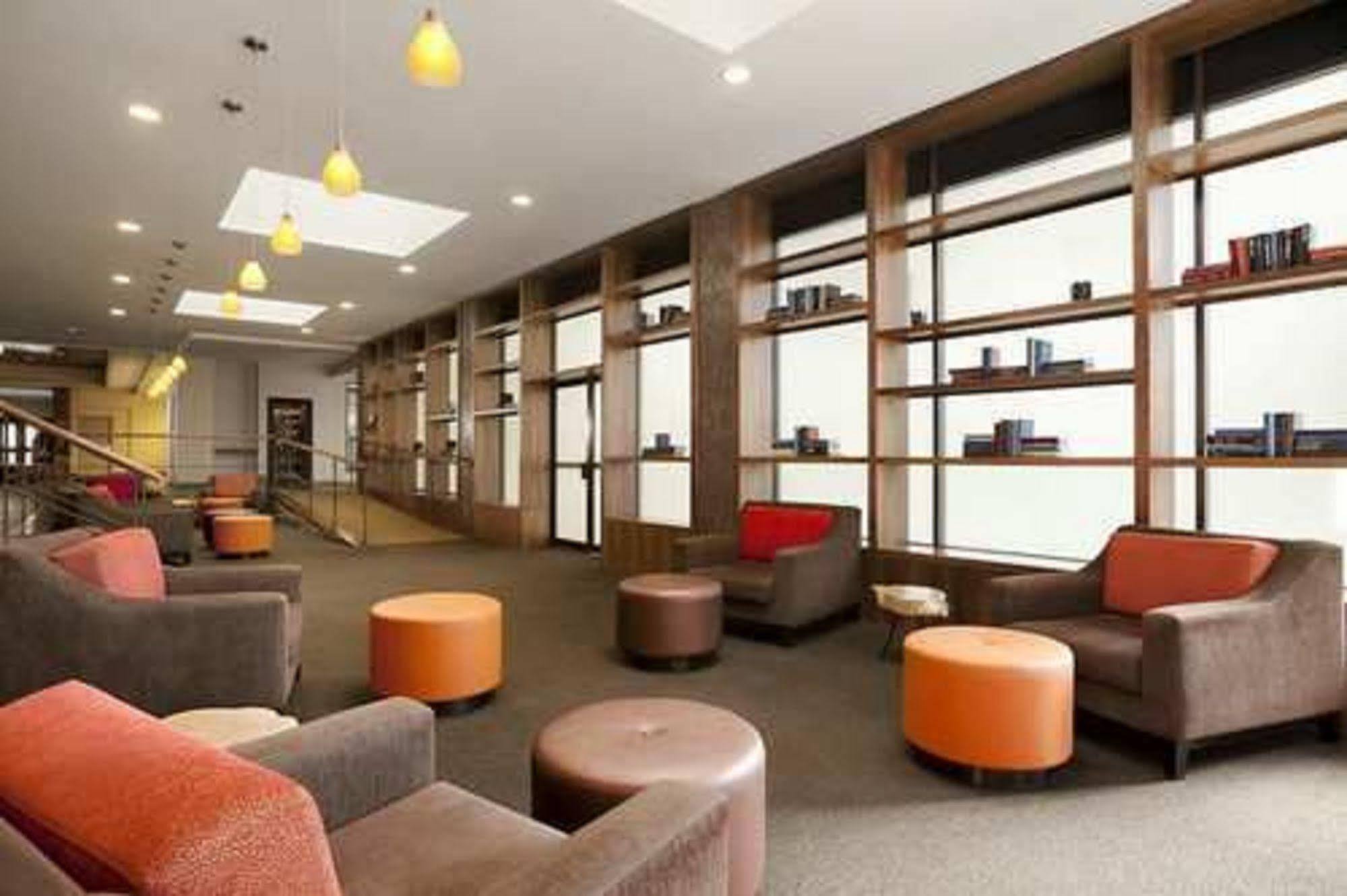 Hilton Westchester Rye Brook Экстерьер фото